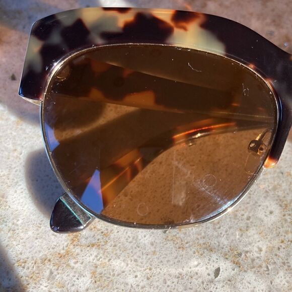 Zac Posen Kouka tortoise shell gold rim sunglasses with hard case brown lenses